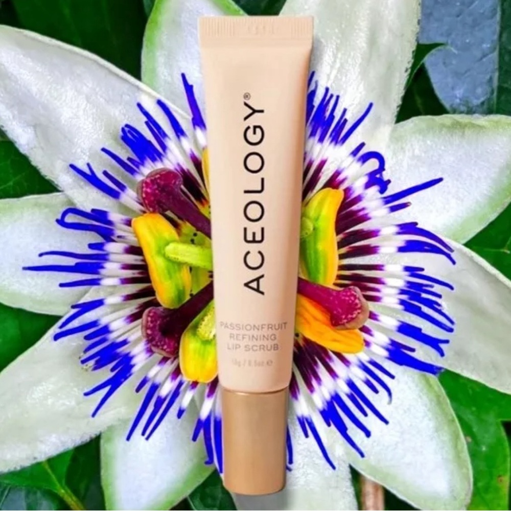 ACEOLOGY Passionfruit Refining Lip Scrub